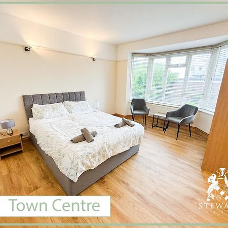 Town Centre Apartment Sleeps 9 Bournemouth Exterior photo